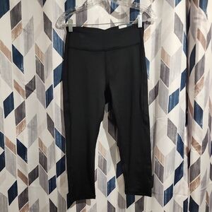 Tek GearWomen's Tek Gear Core High-Waisted Capri Leggings